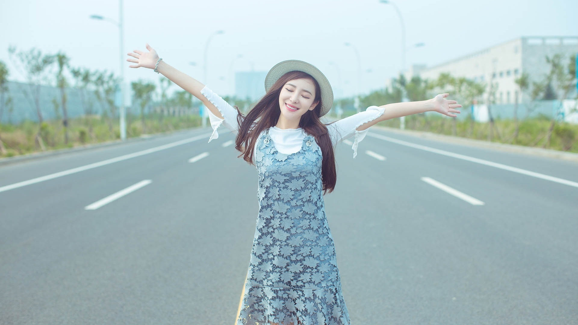 客服主管王小华
